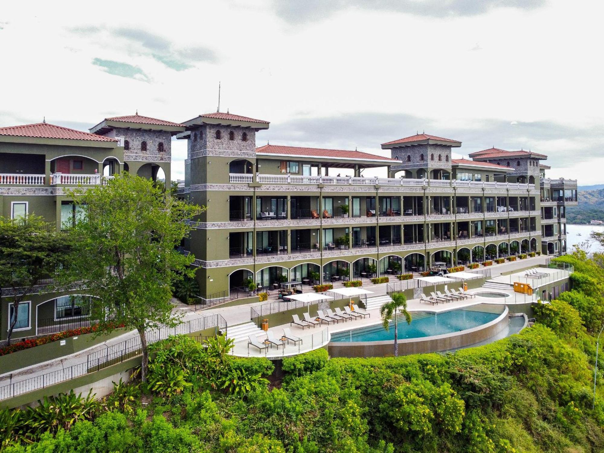 360 Splendor Del Pacifico Residences Playa Flamingo Exterior photo
