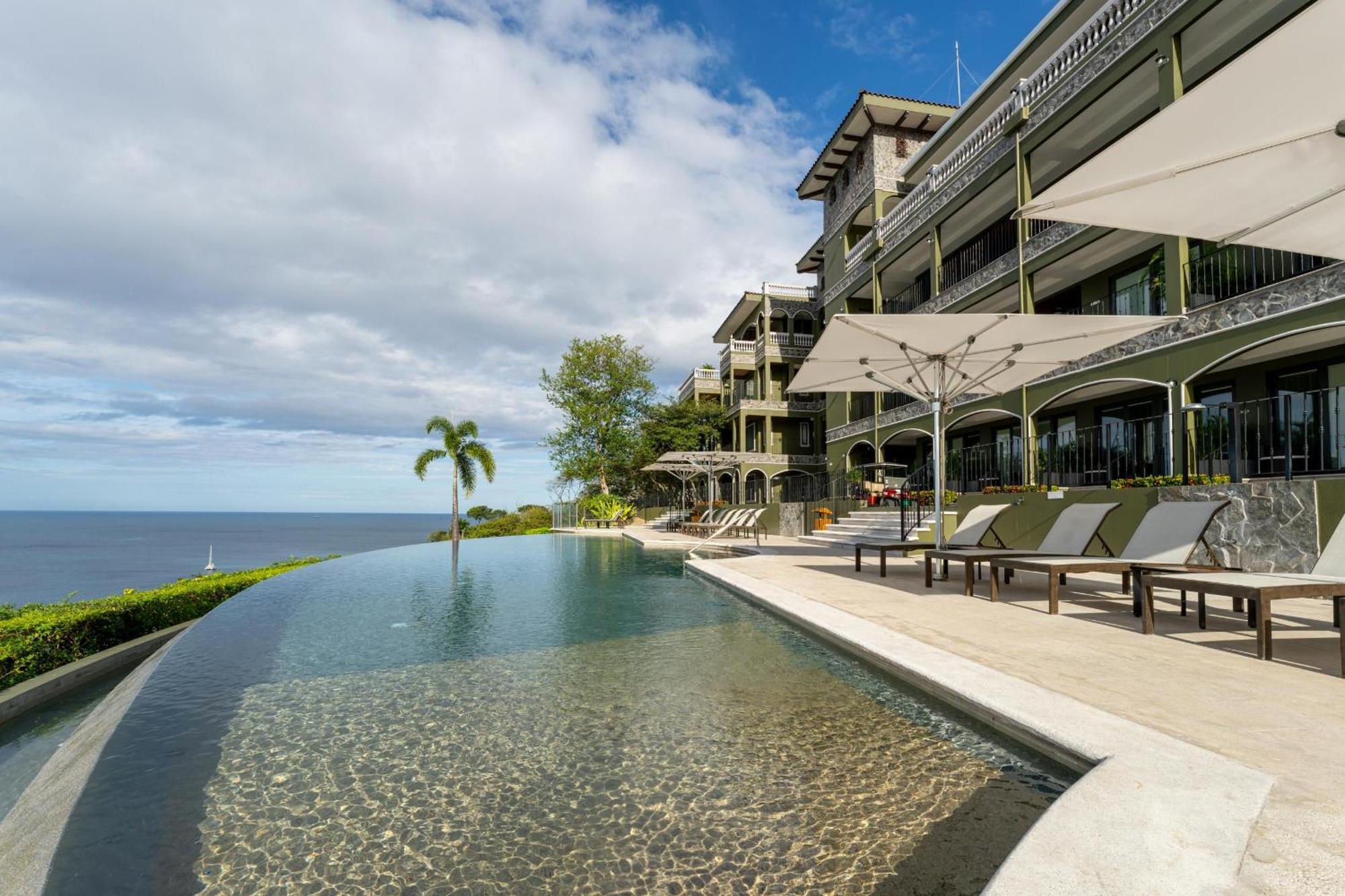 360 Splendor Del Pacifico Residences Playa Flamingo Exterior photo